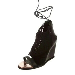 IVY KIRZHNER
'Mykonos' Wedge Black Crochet Wedge Sandals RARE